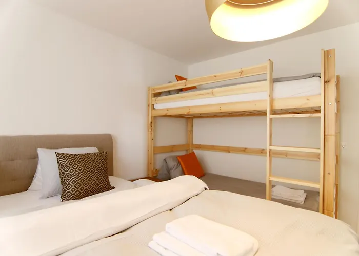 Apartment Lorez 5d By 