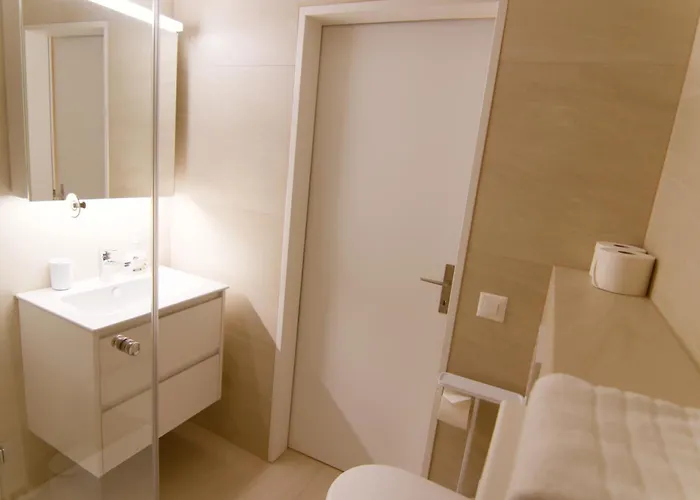 Апартаменты Lorez 5d By 